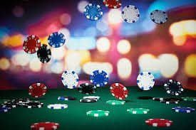 Tampilan utama antarmuka tombak118 di ponsel dan desktop, menunjukkan sportsbook dan slot online